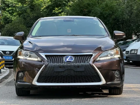 Lexus CT 2012 CT200h Leading Edition