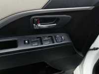 Mazda Mazda5 2013 2.0L Automatic Luxury