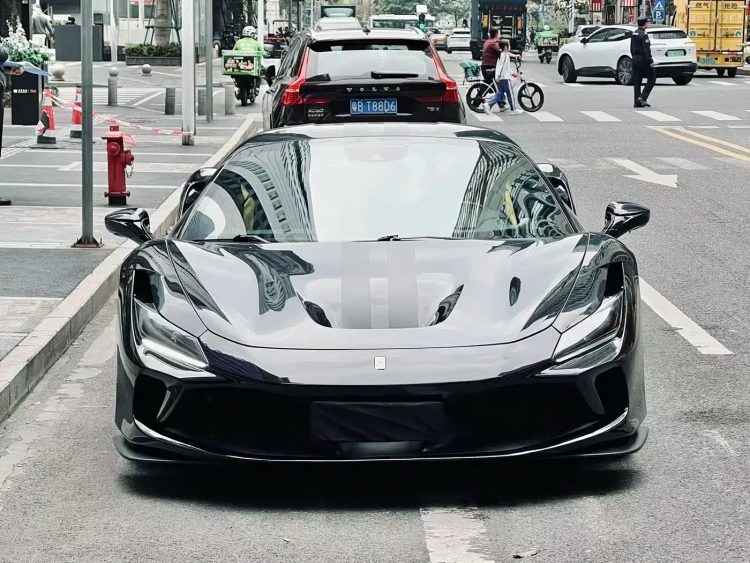 Ferrari F8 2019 Tributo 3.9T V8