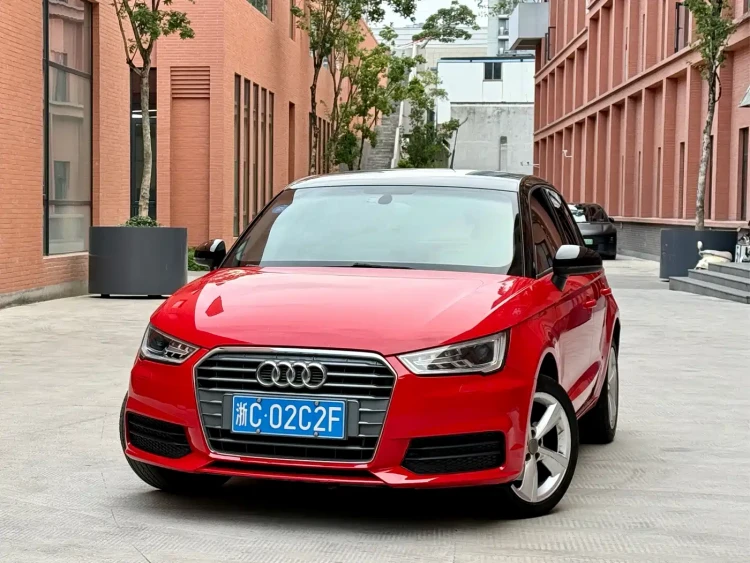 Audi A1 2016 30 TFSI Sportback Design Style Edition