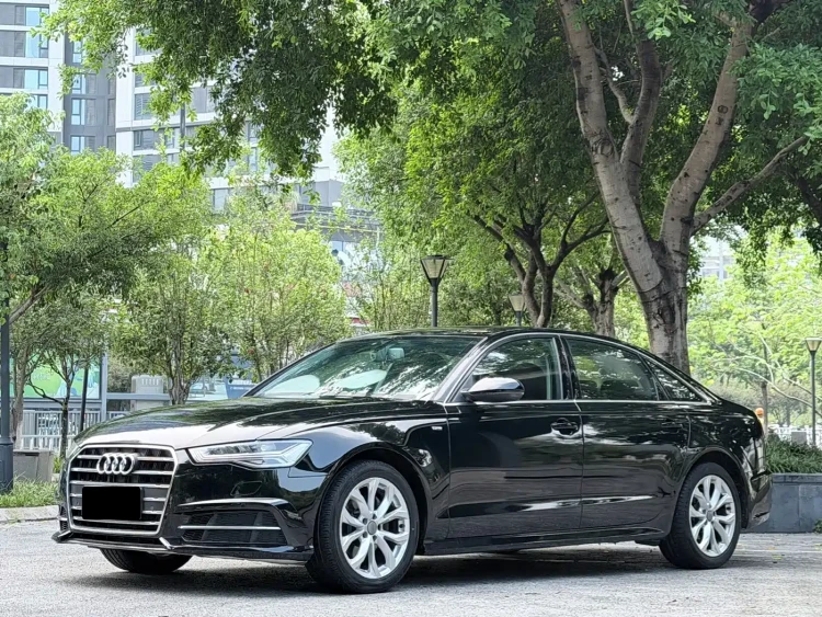 Audi A6L 2018 30th Anniversary 35 TFSI Fashion