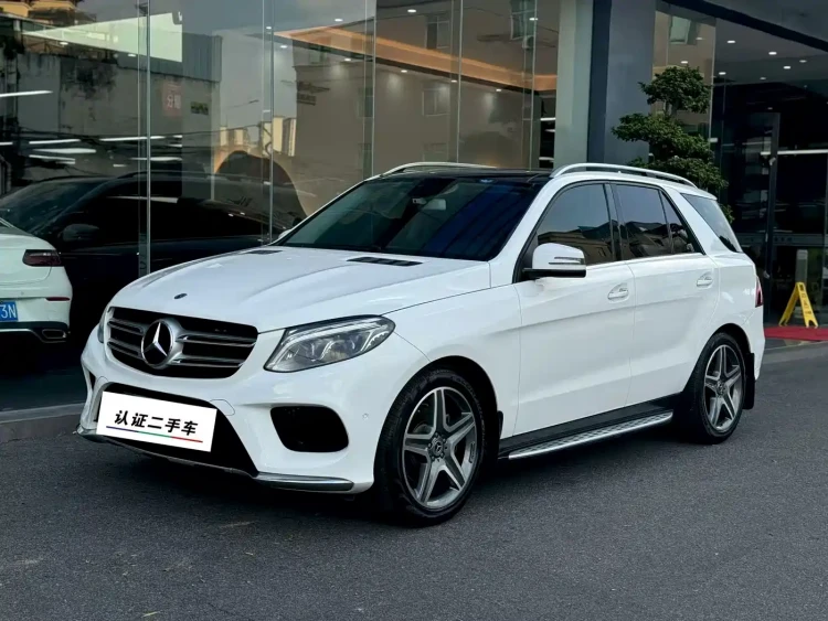 Mercedes-Benz GLE 2018 GLE 400 4MATIC Ultimate Edition