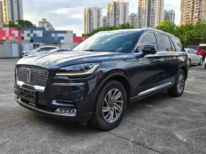 Lincoln Aviator 2021 3.0T V6 4WD Premium Edition