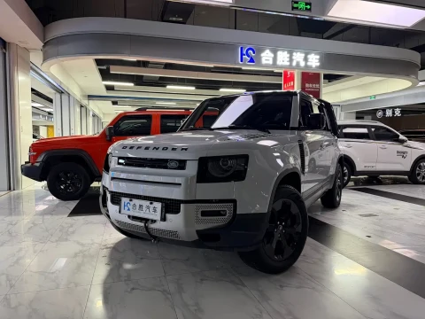 Land Rover Defender NEV 2022 110 P400e