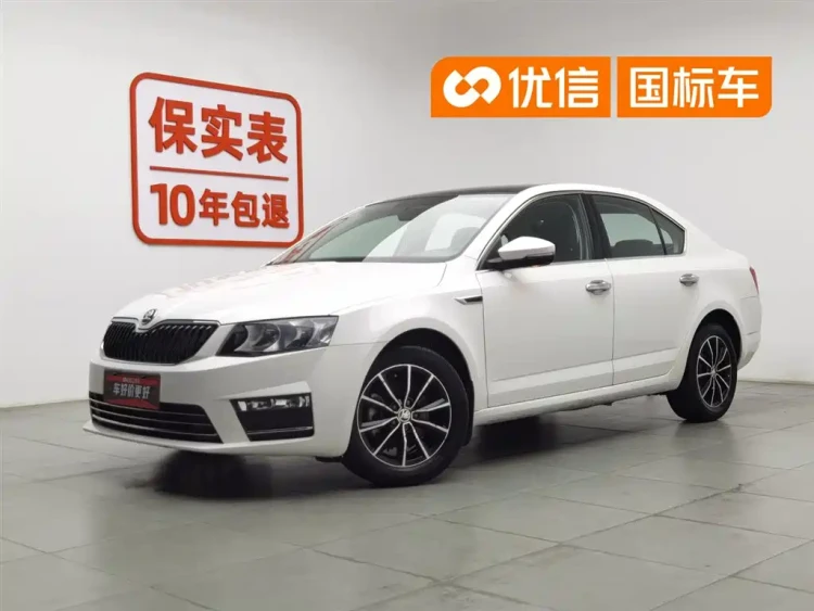 Škoda Octavia 2017 1.6L Manual Smart Edition
