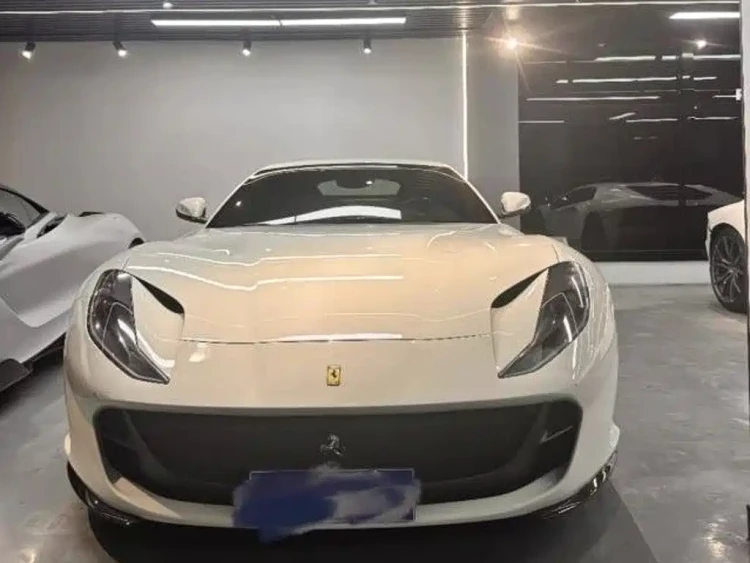 Ferrari 812 2017 6.5L Superfast