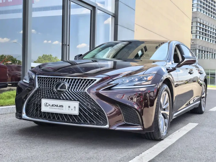 Lexus LS 2018 350 Excellence Edition China V