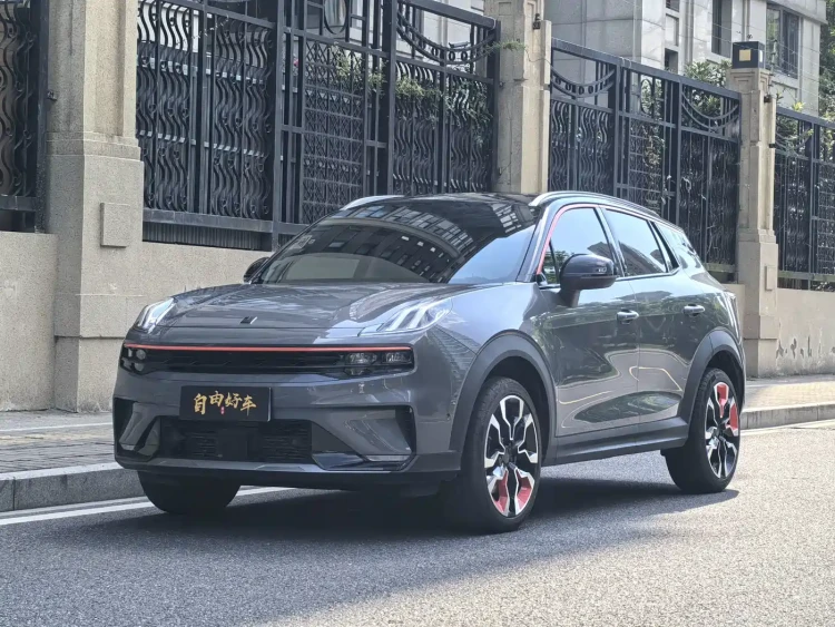 Lynk & Co 06 2020 1.5T Halo