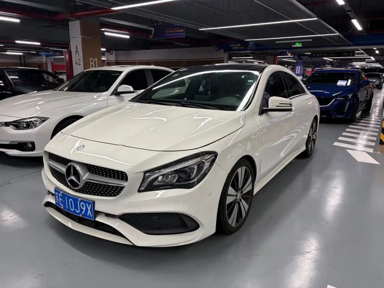 Mercedes-Benz CLA (Import) 2016 CLA 200 Fashion