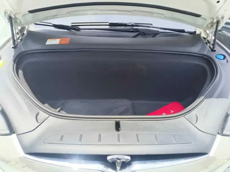 Tesla Model X 2016 Model X 75D