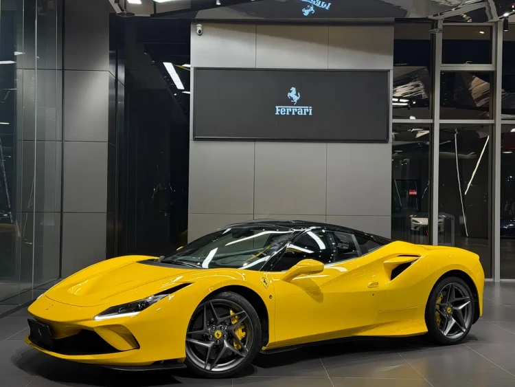 Ferrari F8 2019 Tributo 3.9T V8