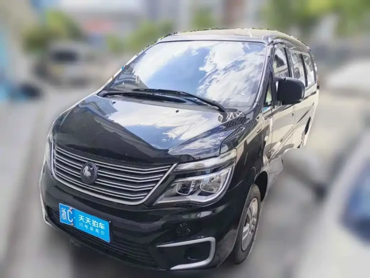 Dongfeng Fengxing Lingzhi 2022 M5L 1.6L Utility 7-Seater