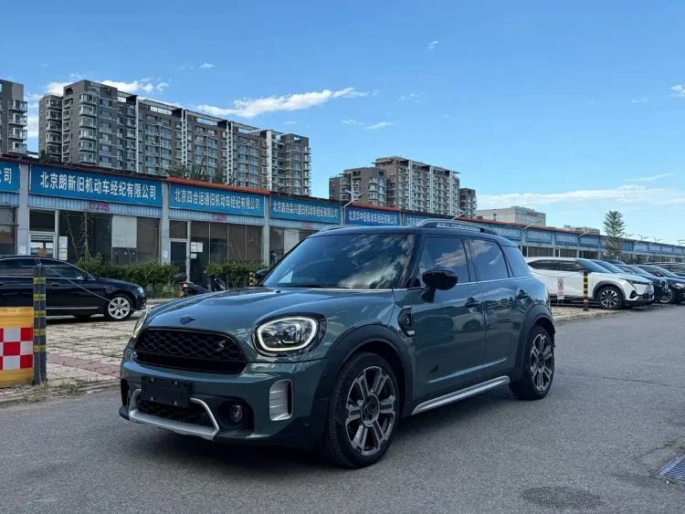 MINI COUNTRYMAN 2023 Facelift 2.0T COOPER S ALL4 Connoisseur