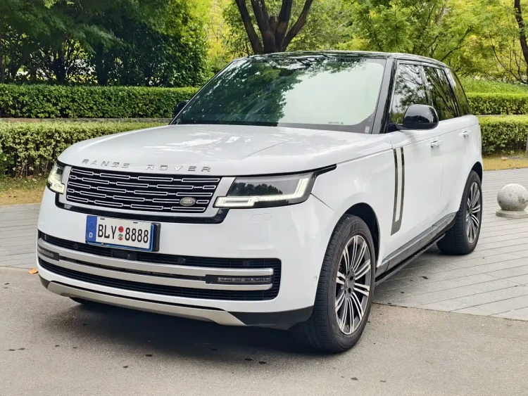 Land Rover Range Rover 2022 3.0 L6 360PS Golden Age Edition