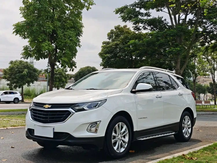 Chevrolet Equinox 2018 550T Automatic 4WD Pioneer Edition