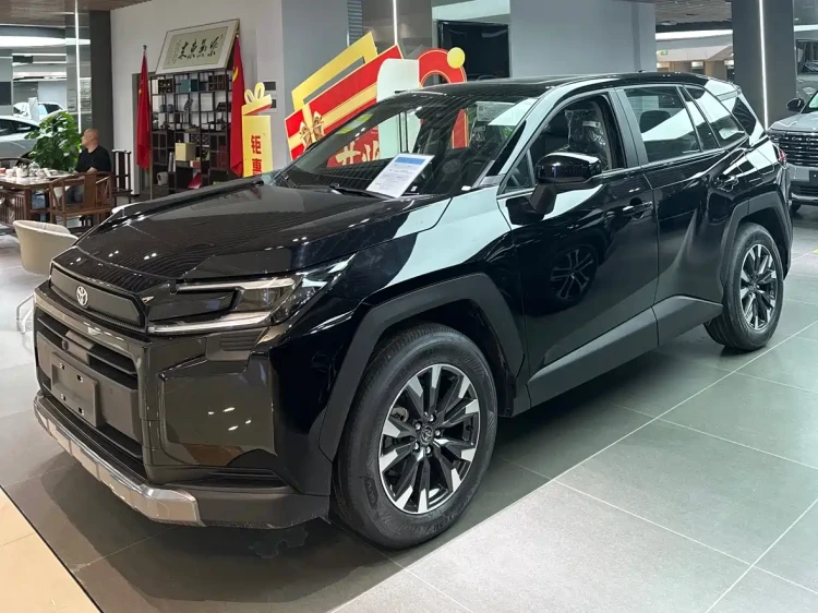 Toyota RAV4 Rongfang 2026 Model Hybrid 2.0L E-CVT 2WD Premium