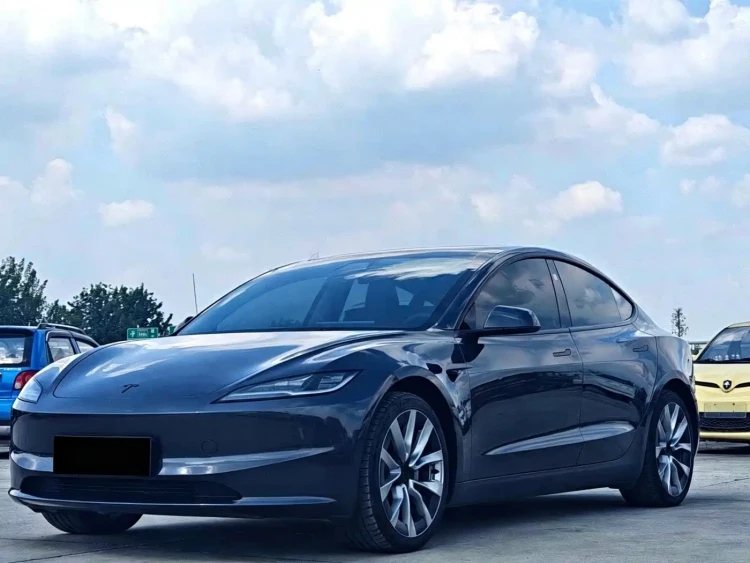 Tesla Model 3 2023 Long Range All-Wheel Drive