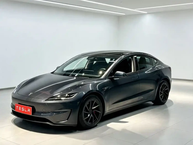 Tesla Model 3 2025 Model Year Facelift Performance All-Wheel Drive