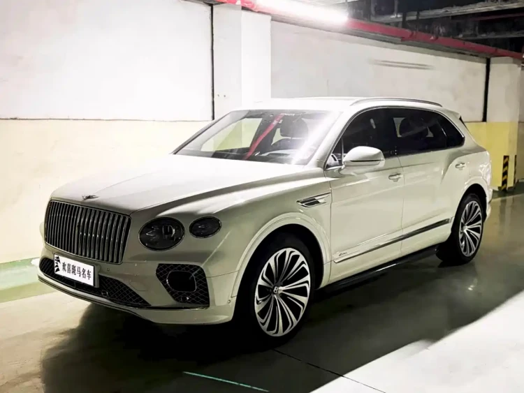 Bentley Bentayga 2023 4.0T V8 Long Wheelbase Elegance Edition
