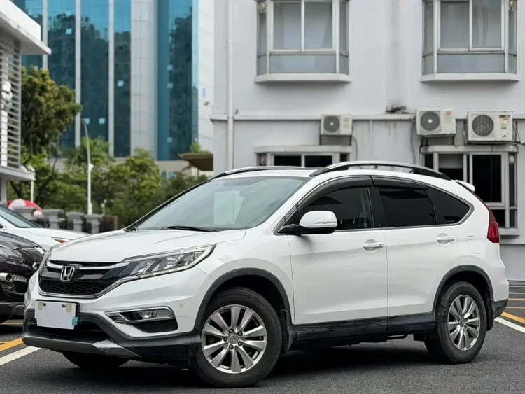 Honda CR-V 2015 2.0L 2WD Fashion Edition