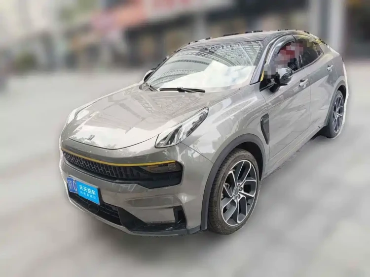 Lynk & Co 05 2020 2.0TD 2WD Shine Halo