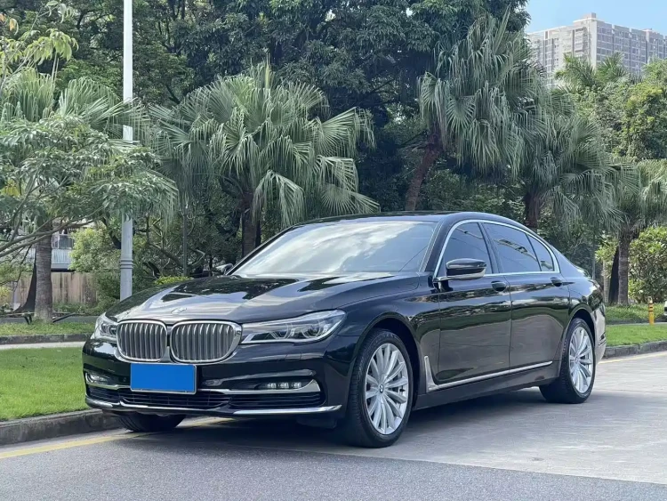 BMW 7 Series 2016 740Li Premium