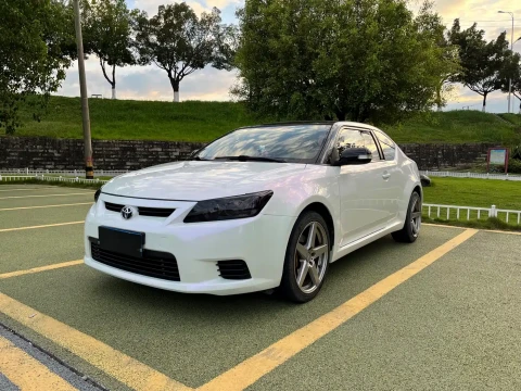 Toyota Zelos 2011 2.5L Luxury Edition