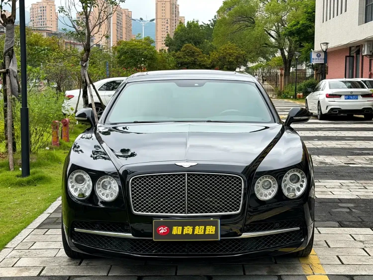 Bentley Flying Spur 2014 4.0T V8 Prestige Edition
