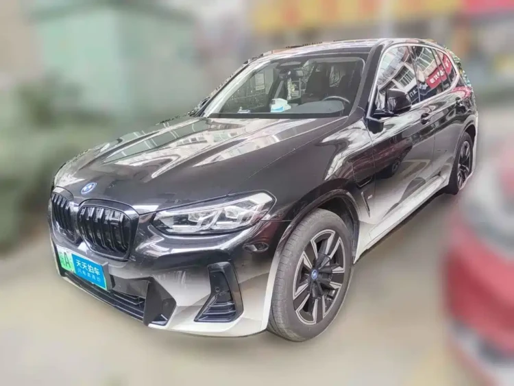 BMW iX3 2022 Facelift Leading Model